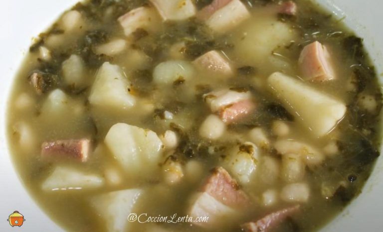 Caldo gallego